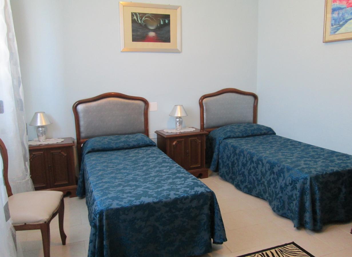 B&B Regina Margherita Piombino Szoba fotó