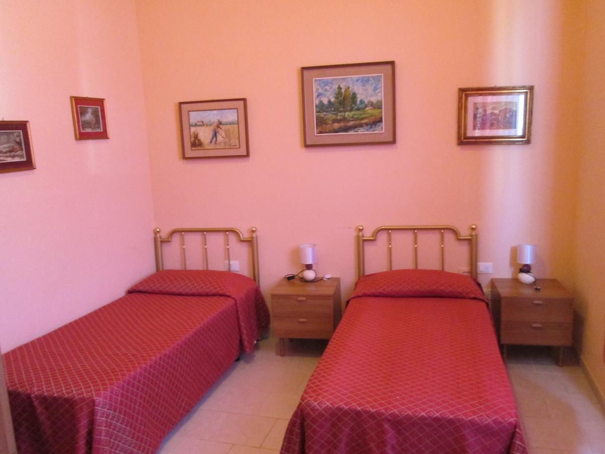 B&B Regina Margherita Piombino Szoba fotó